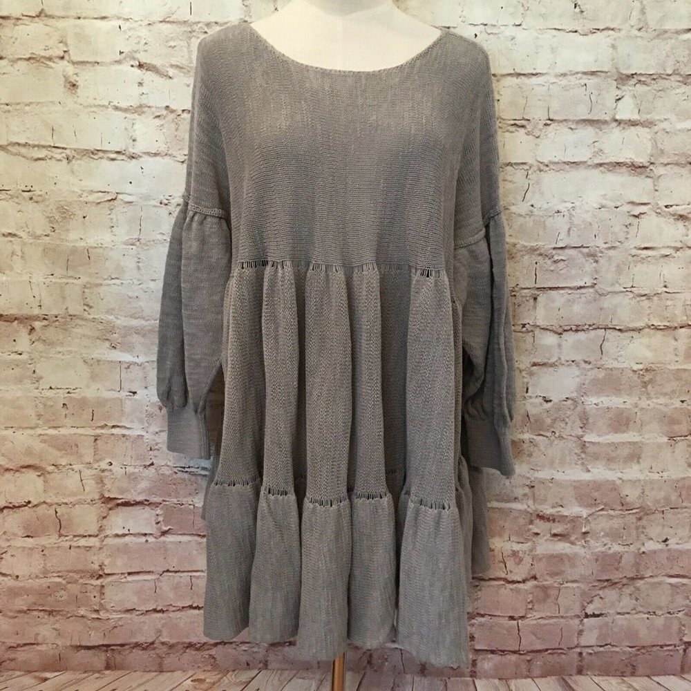 We The Free Urban Outfitters Taupe Brown Oversized Tiered A- Line Sweater Size S